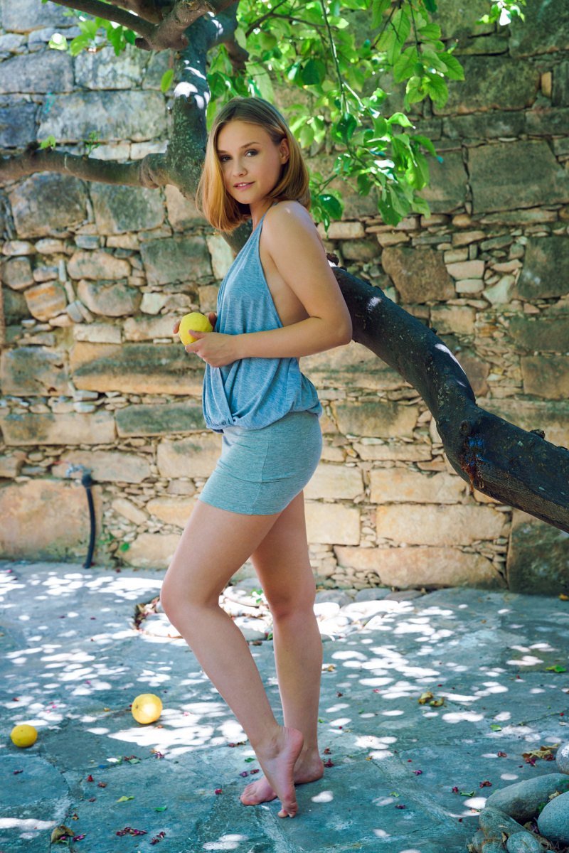 Анжела, 23 года, 7 размер груди